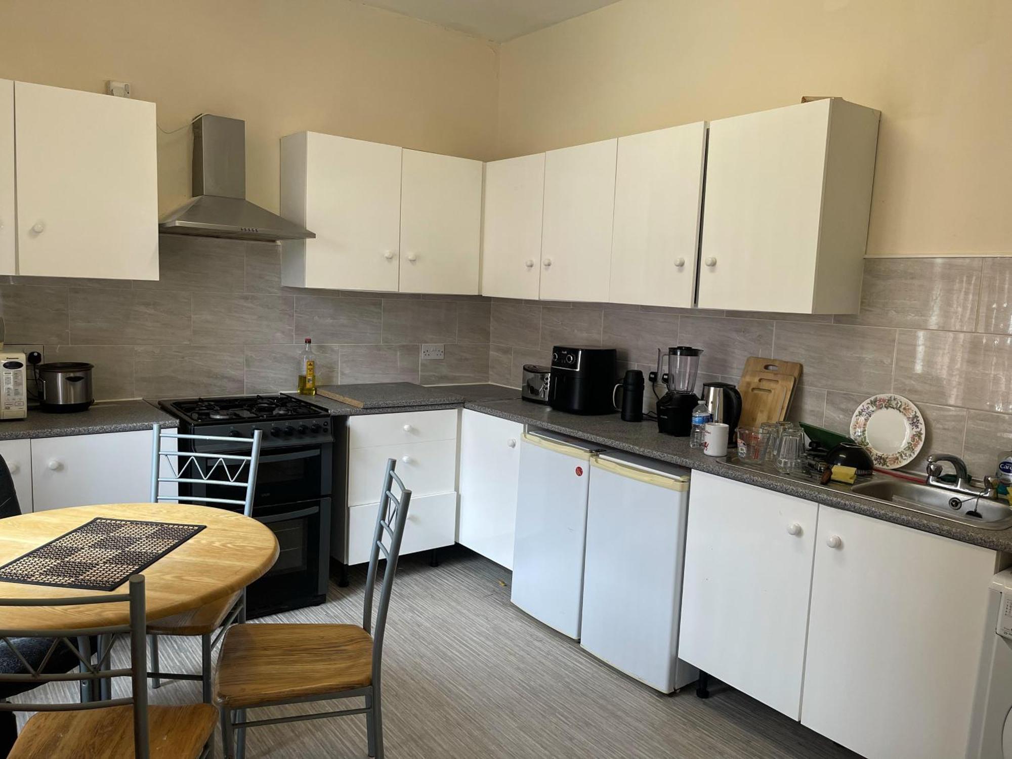 2-Bed Apartment - Sleeps 4 - Street Parking - Wifi 맨체스터 외부 사진